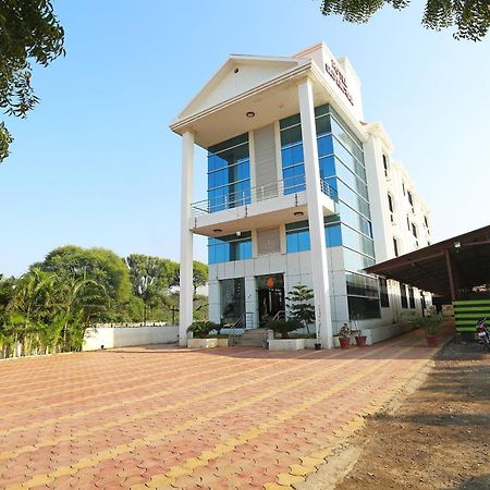 Spot On Hotel Sai Pancham Shirdi Exterior photo
