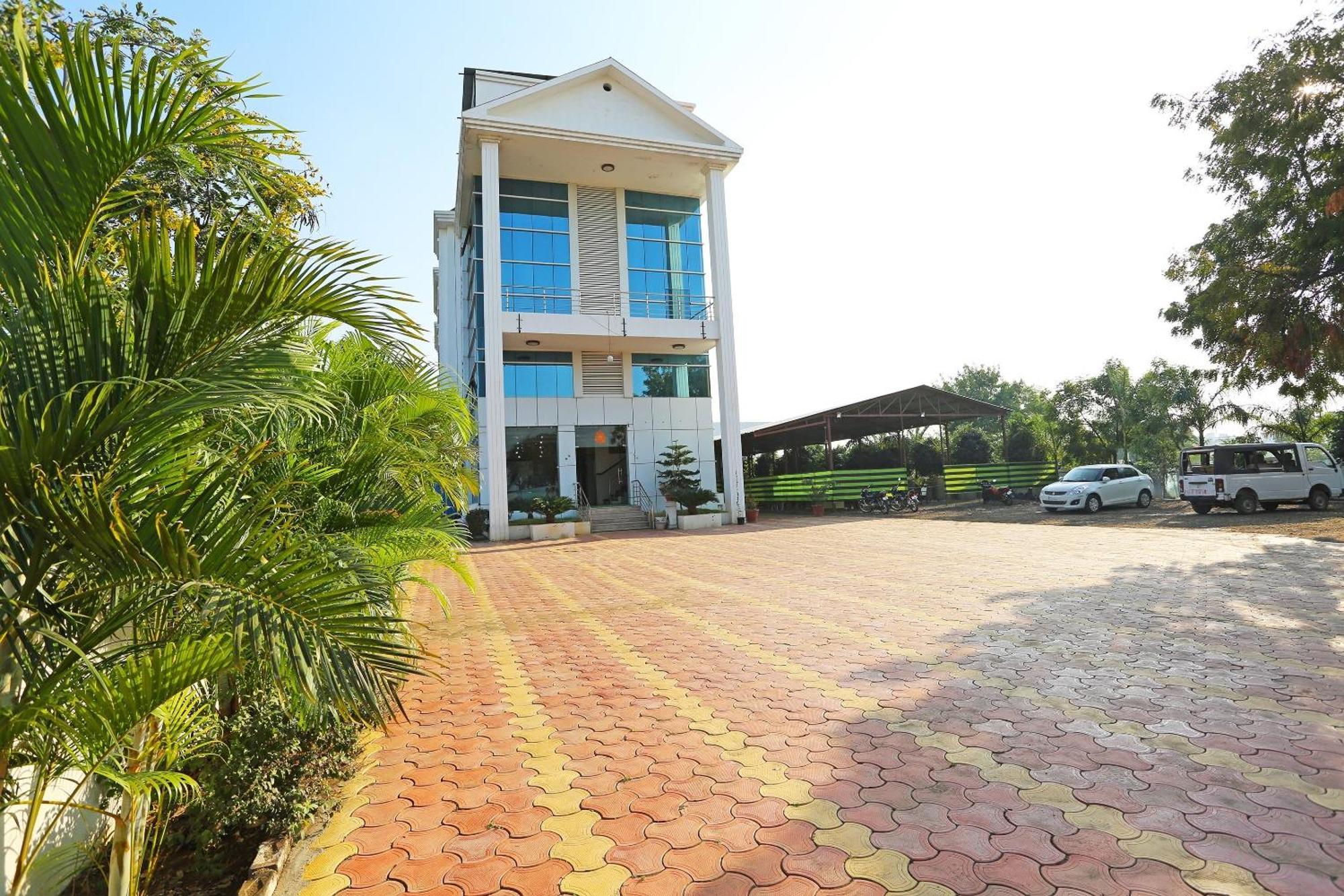 Spot On Hotel Sai Pancham Shirdi Exterior photo